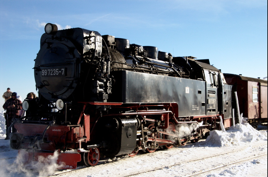 Ort: BROCKEN   Nikon D70   32mm   f 10   1/500 sec   ISO 400